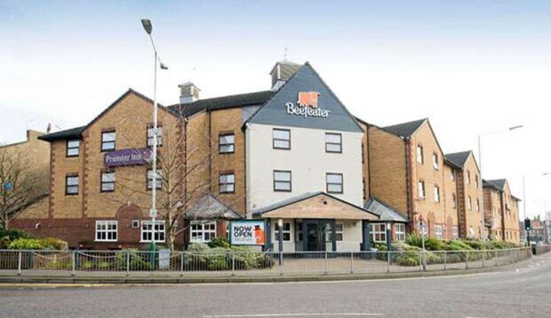 Premier Inn London Romford Central Dış mekan fotoğraf